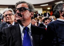 Calenda “rottama” Renzi e pensa a un nuovo partito: “Porte aperte a liberali, popolari e riformisti”