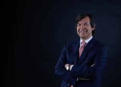 Intesa Sanpaolo è prima in Europa per le relazioni con gli investitori istituzionali; Messina, eletto miglior Chief Executive Officer: "Puntiamo a essere i numeri uno al mondo"