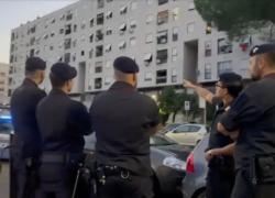 Blitz a Tor Bella Monaca a Roma e nei Quartieri Spagnoli a Napoli: in campi 800 uomini e un elicottero - VIDEO