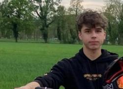 Davide Pavan, travolto e ucciso da poliziotto ubriaco, fattura da 183 € ai genitori per ripulire strada dal sangue