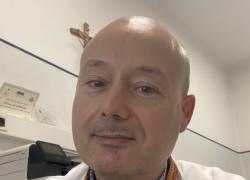Vaccino Covid, Andras Rabi: "Reazioni avverse come miocarditi da farmaci anti-Covid, donne in gravidanza usate come cavie"