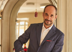 Matteo Fantacchiotti, chi è il nuovo CEO di Campari, dalla Laurea in Economia e Commercio alla guida del Gruppo