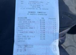 Roma, “frigo tax” nei supermercati, le bevande fresche costano fino al 40% in più, scontrino virale