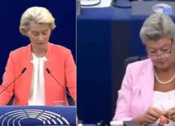 Johansson lavora a maglia e qualcuno sbadiglia mentre Von der Leyen parla di AI - VIDEO