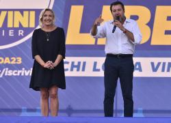 Pontida 2023, Lega attacca Ue e imbarazza Meloni: "Von der Leyen a casa; autonomia nel 2024"; Le Pen sul palco