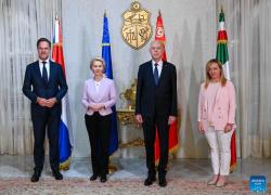 Consiglio Ue, salta accordo migranti con Tunisia da 255 mln: "Firmato senza consenso", Saied: "Senza fondi, nessuna intesa"