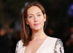 Cristiana Capotondi affronta il bombardamento di Firenze nel monologo di Marco Bonini al Teatro della Pergola