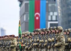 Armi all’Azerbaigian, chiesti jet e fucili per 2 mld € e Crosetto cede, riscritte regole per armare paese in guerra
