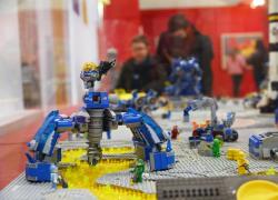 Lego, addio al progetto "green" dei mattoncini sostenibili: “Più emissioni con la plastica riciclata”