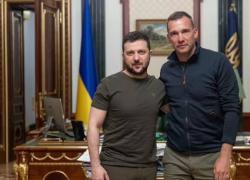 Ucraina, Shevchenko nuovo consigliere di Zelensky: "L'ex calciatore rappresenterà Kiev all'estero"