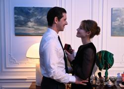 VENEZIA 80 (fuori concorso). La casualità alla Woody Allen estingue i problemi oppure la vita