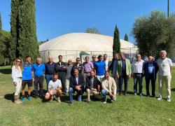 La nuova stagione del tennis nazionale inizierà domenica 1 ottobre. La Toscana tennistica si presenta alla serie A con otto squadre.