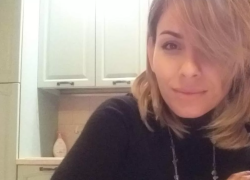 Omicidio Klodiana Vefa, “vieni, la mamma è morta”, l’allarme della figlia 14enne al fratello dopo gli spari 