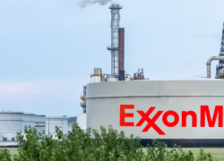 Petrolio, Exxon Mobil acquisisce per $ 59,9 mld Pioneer Natural; si attende via libera dall'antitrust