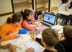 JA Italia e Mediobanca, al via “Conta sul futuro!”, programma di educazione finanziaria per gli studenti delle scuole medie