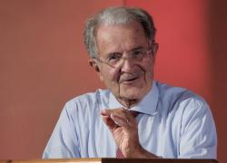 Prodi senza più incarichi politici, ma sempre presente dietro le quinte come influencer, uno dei pochi casi di Presidente UE non rieletto una 2°volta