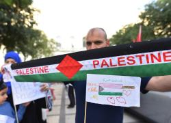Razzismo di Stato, i profughi ucraini sì, quelli palestinesi no. Nessuno davanti al genocidio di Gaza muove un dito