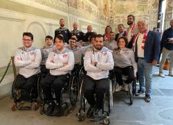 Basket in carrozzina, nuova formazione e un allenatore d’eccezione per le Volpi Rosse Menarini