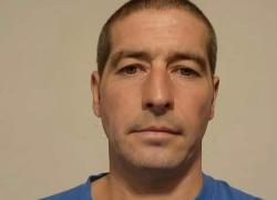 Usa, morto Robert Card, il killer della strage del Maine si è suicidato sparandosi in testa dopo 48 ore di fuga: aveva ucciso 18 persone al ristorante e al bowling