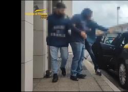 Genova, l'ombra della camorra sul Lungomare di Pegli, un prestanome del boss gestiva il bar: quattro in carcere