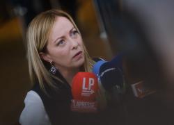 Striscia Gaza, Meloni astiene l'Italia sulla risoluzione Onu per una tregua: il governo appiattito sull'imperialismo Usa