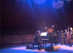 Il grande ritorno di Sergio Cammariere a Milano per il JAZZMI: tripudio al Teatro Dal Verme. VIDEO 