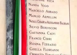 Berlusconi nel famedio di Milano, il Pantheon dei “grandi milanesi”, il fratello Paolo: “Critiche? Non ragioniam di lor...”
