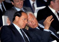 Le collezioni d'arte di Agnelli e Berlusconi accomunate dall'annosa incredibile dimenticanza dell'arte moderna