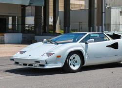 All’asta la Lamborghini Countach distrutta di Leonardo DiCaprio in "The Wolf of Wall Street", valore stimato 2mln di dollari

