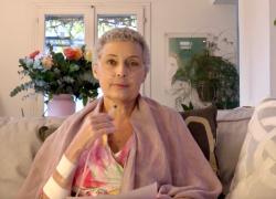 Addio all'attrice Sibilla Barbieri, morta per suicidio assistito in Svizzera, Cappato: "Soffriva di cancro, asl le ha rifiutato l'eutanasia", l'ultimo messaggio: "10mila euro necessari"