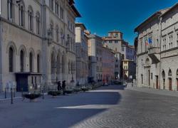 Allarme bomba a Perugia, "siamo fratelli di Hamas", sgomberata corte d'Appello. Esito negativo e rientro dei dipendenti