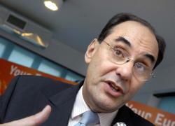 Chi è Alejo Vidal-Quadras, il fondatore di Vox vittima di un attentato a Madrid: 78 anni, ex vicepresidente del Parlamento Ue, fa parte di un gruppo pro-Israele
