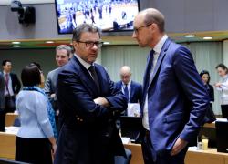 Patto di Stabilità, spaccatura tra i “rigoristi” Francia e Germania e Italia per "allentamento" del deficit al 5,4% (con debito record di 2.862mld) e Eurozona in contrazione