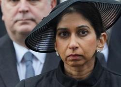 GB, Sunak licenzia ministra interni Braverman, accusò la polizia di non aver represso le manifestazioni pro-Palestina. L'ex premier Cameron ministro degli Esteri