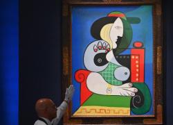 Picasso, il suo capolavoro 'Donna con orologio' venduto all'asta a New York per 139 milioni di dollari