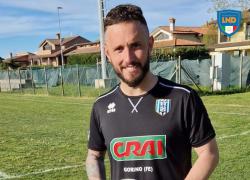 Andrea Vacchi, malore improvviso in campo per il difensore di 24 anni dopo un urto con il portiere, salvato dall'avversario che gli ha liberato la bocca dalla lingua