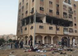 Gaza, bombardamenti al sud, raid su tre edifici civili a Khan Yunis, 26 morti tra cui “molti bambini"