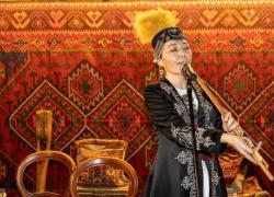 Scordatevi l’american Dream, adesso c’é il sogno cosacco. Il Kazakhstan e Napoli, così lontane, eppure così vicine