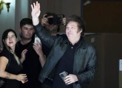 Elezioni Argentina, Javier Milei eletto presidente col 56% dei voti, il paese vira a destra col 140% di inflazione e rischio default