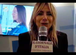 Mastrofilippo (Intesa Sanpaolo): "Lanciamo oggi l'anello per effettuare i pagamenti; nel '25 il digitale sorpasserà il contante"