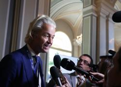 Chi è Geert Wilders, il "Mozart" di estrema destra, leader del Pvv si definisce "antifascista, filosemita, antislamista, anti-Ue"