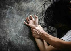Chi è la ragazza di 17 anni violentata e segregata per 2 anni in un maneggio a Cesano, chiusa in una stanza, calci allo stomaco e sigarette spente sulle gambe