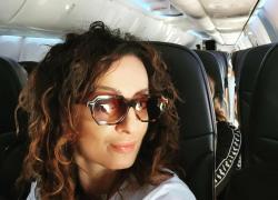 Stefania Camela, morta per malore improvviso a 47 anni dopo intervento al naso in una clinica a Milano