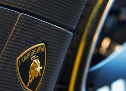 Settimana corta, dopo EssilorLuxottica anche Lamborghini: riduzione orario di lavoro, aumento del salario annuale, il precedente con Intesa San Paolo