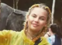 Travolge e uccide il fidanzato passandogli sopra con l’auto: “Alla festa aveva parlato con un’altra ragazza”, arrestata 23enne