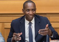 Caso Soumahoro, rinviate a giudizio moglie e suocera per inchiesta cooperative migranti, evasione di 2,17 milioni