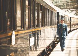 Parigi - Portofino, il nuovo viaggio del lusso a bordo del mitico treno Orient Express al prezzo minimo di 9 mila euro