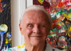 Anthony Hopkins: "Cancel culture nuovo fascismo, se dici qualcosa sparisci, come la Germania nazista di Stalin"
