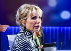 Herlinde Deutsch, morta la mamma di Lilli Gruber a 96 anni. Giovanni Floris la sostituisce a 'Otto e mezzo'