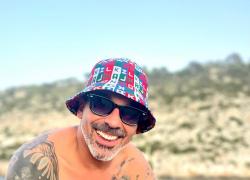 Lavezzi ricoverato in ospedale per "una frattura della clavicola. Ha bisogno di cure di ogni tipo". Tornato in Argentina sedato